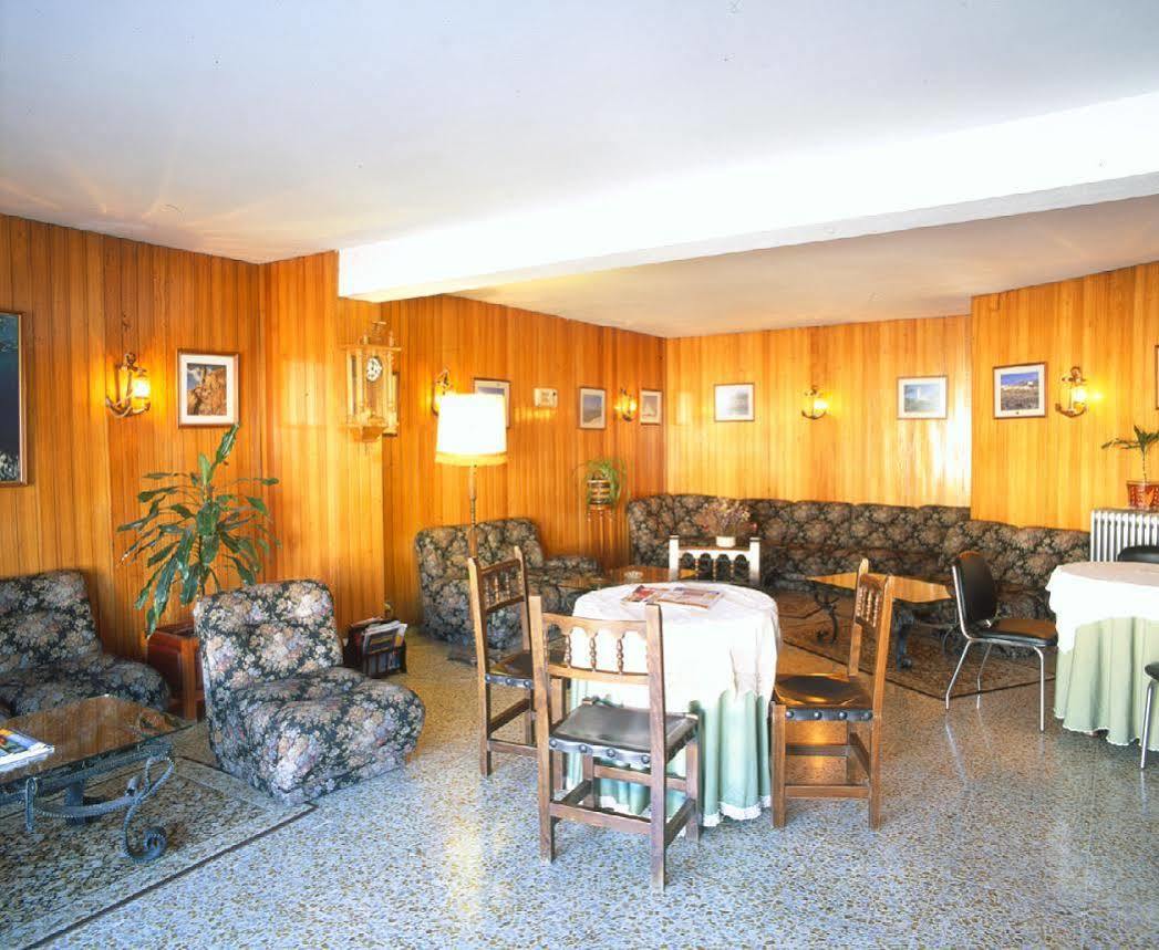 Hotel Puente De Los Santos Tapia De Casariego Exterior foto